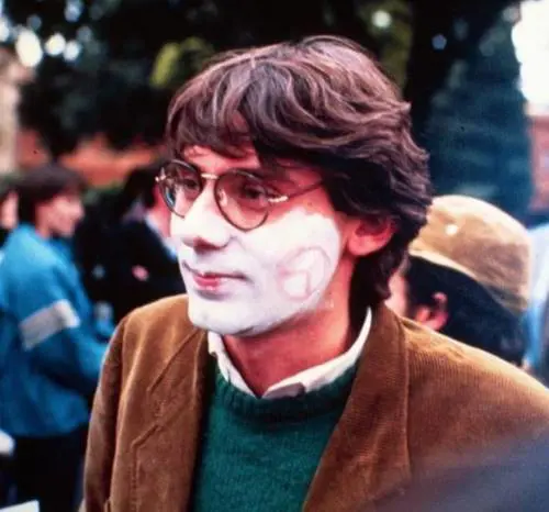 Napoli, studenti applaudono all'omicidio di Giancarlo Siani in "Fortapàsc". Il fratello: "Alla morte non si applaude"