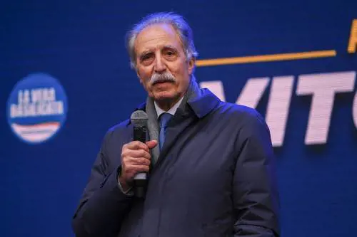 Non c'è partita in Basilicata: centrodestra a valanga con Bardi