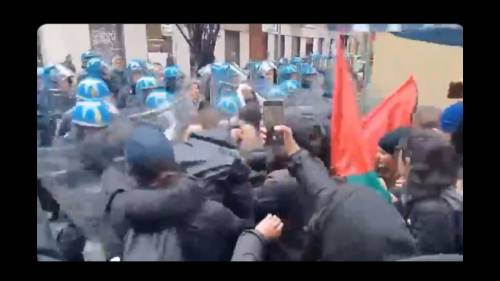 Caro Porro, botte alla polizia? Ti spiego cosa succede: sanno di poterci pestare