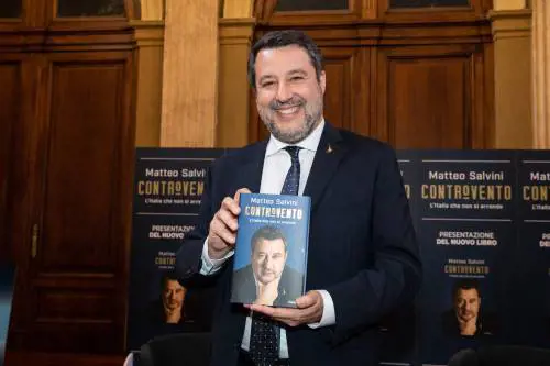 Salvini candida Vannacci. "Il mio rapporto con Giorgia"
