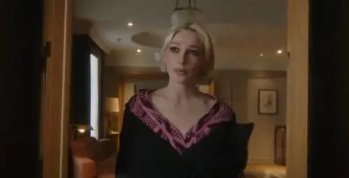 Russia, condannata Anastasia Ivleeva: maxi multa all'organizzatrice del party (hot) che fece infuriare Putin