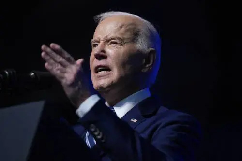 Biden: “Ho pensato al suicidio dopo la morte di mia moglie”