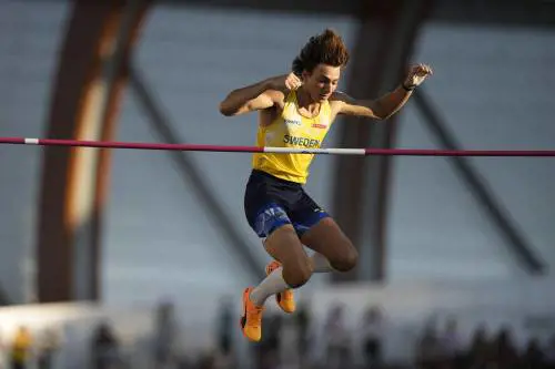 L'uomo che cerca un limite sopra il cielo: "È il bello del salto con l'asta. Nuove sfide tutti i giorni"