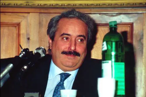 Giustizia in mano all'accusa. Riforma Falcone una necessità