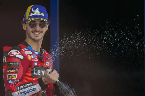 Vale a Bagnaia: "Hai corso alla Marquez..."
