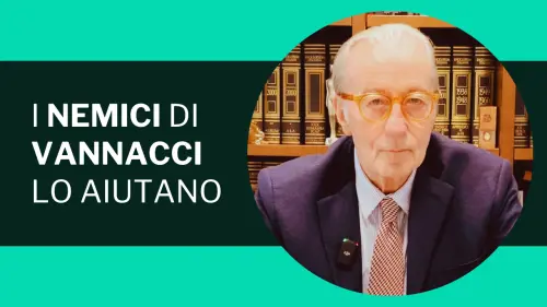 I nemici di Vannacci lo aiutano