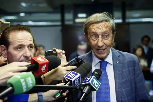 Casa di Montecarlo, Fini condannato non ci sta: "Responsabile di cosa?"