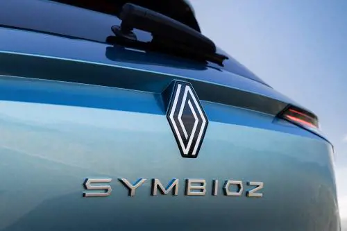 Renault Symbioz, guarda la video anteprima