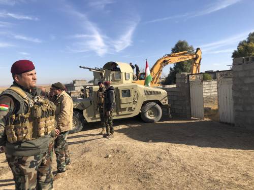 Militari italiani in Iraq: l'operazione "Prima Parthica" per addestrare i curdi contro l'Isis