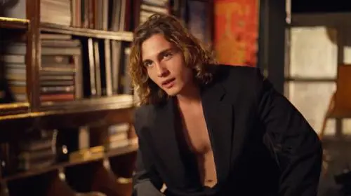 “Sei solo un burattino”. E ora Pietro Fanelli si scaglia anche contro Fedez 