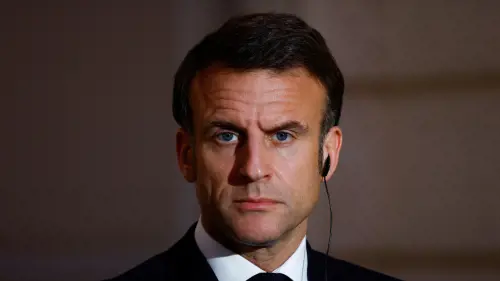L'invito di Macron? Uno spiraglio di pace
