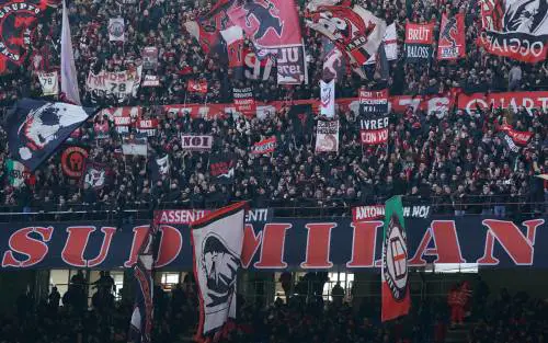 "La società mandi un segnale". La Curva Sud va in sciopero: niente tifo per Milan-Genoa