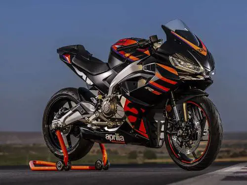 Aprilia RS 457: la sportiva leggera e veloce 