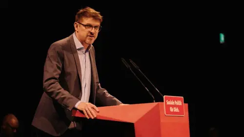 Violenza politica in Germania: aggredito un eurodeputato socialdemocratico