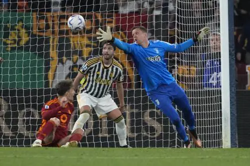 All'Olimpico troppi errori, a San Siro Milan confuso
