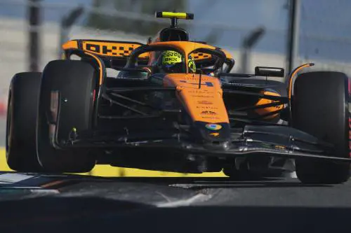 Red Bull, gara no. Ma la Ferrari non ne approfitta