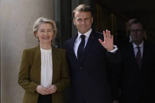 In Italia l'ombra dell'escalation sugli equilibri della maggioranza
