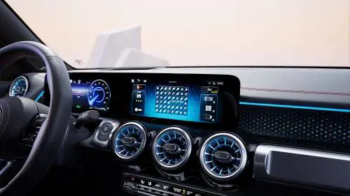 Mercedes svela Digital Edition, la nuova serie speciale dedicata a Classe A, Classe B, GLA ed EQA 