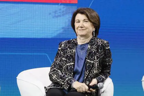 "Attacco alle donne dalle Olimpiadi". Roccella stronca il Cio sulle battaglie femministe 
