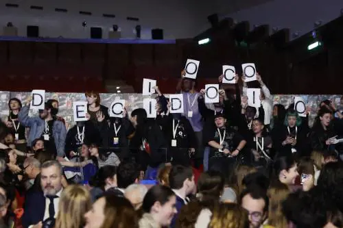 "Non è censura, è dissenso". Ecco il nuovo mantra della sinistra