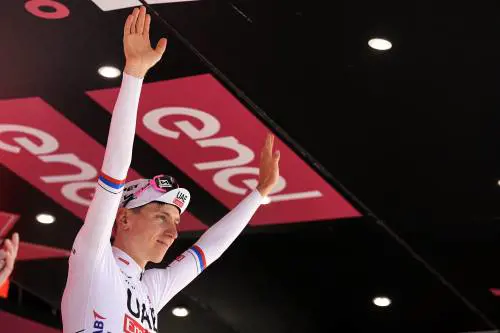 Merckx vota Pogacar