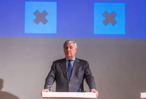Forza Italia e Lega ora spronano il governo. "La riforma? Una priorità. Niente rallentamenti"