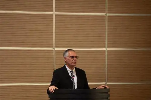 Stellantis, 15mila a casa o in cassa a Tavares 36 milioni di stipendio