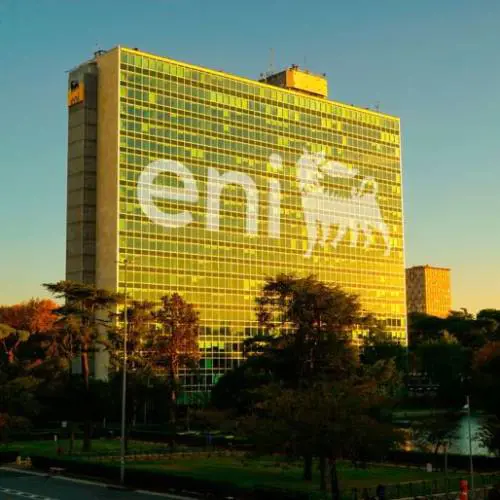 Mef, via alla cessione del 2,8% di Eni