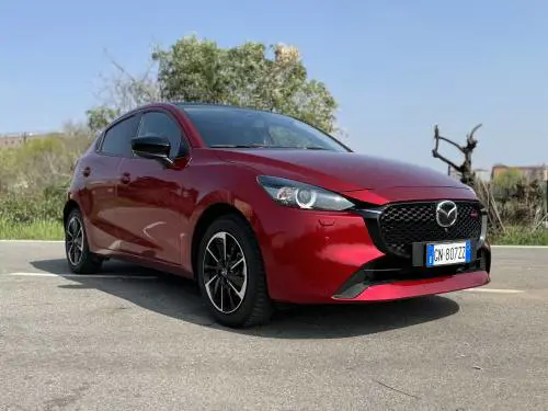 Mazda2 Mild-Hybrid, guarda la gallery della citycar super accessoriata