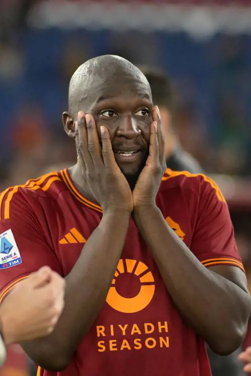 Roma, Lukaku regalo d'addio: il derby per il 6° posto