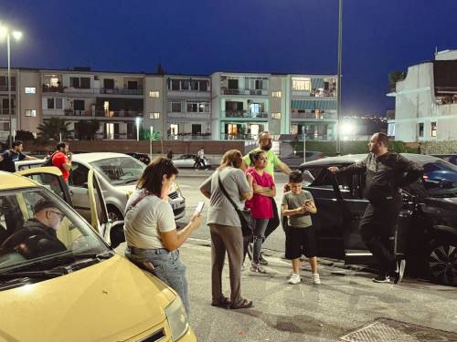 Terremoto nei Campi Flegrei, gente in strada da Pozzuoli a Napoli