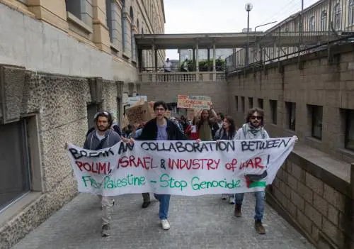 L'asse tra centri sociali e trans-femministe: tra Gaza e aborto in piazza solo idee confuse
