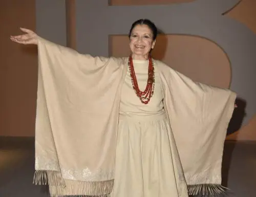 La danza, il bianco, il cancro. Quando Carla Fracci fu "rimandata"