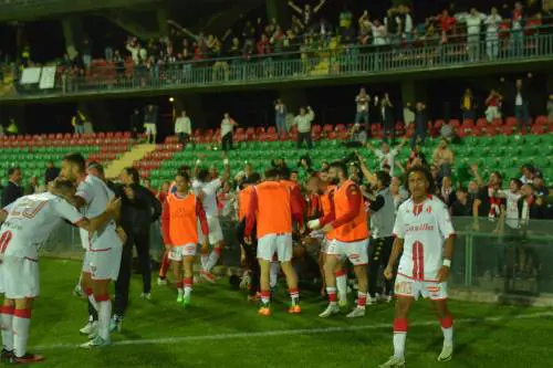 Serie B, il Bari vince e resta in B. La Ternana retrocede in Serie C