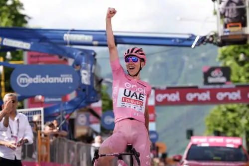 Giro, anche a Bassano Pogacar è più forte di tutti. Tiberi qujnto nella generale
