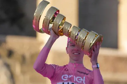 Pogacar, un Giro alla Merckx e Pantani