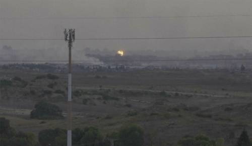 I razzi su Tel Aviv, poi il raid di Israele a Rafah: 45 morti. Idf: colpiti alti ufficiali di Hamas