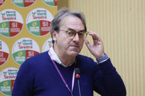 Il vizio di Bonelli garantista a intermittenza