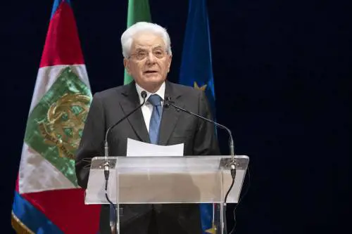 Mattarella: "Grave quando le carriere delle toghe sono influenzate politicamente"