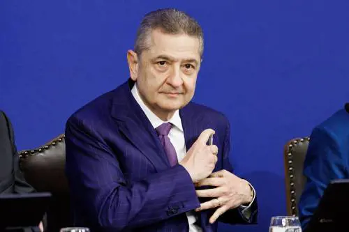 L'allarme di Panetta: "Calo debito pubblico cruciale. Servono più immigrati regolari"