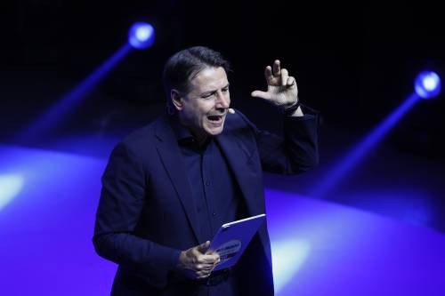 Il piano di "Giuseppi" per tornare al governo sull'onda di Trump