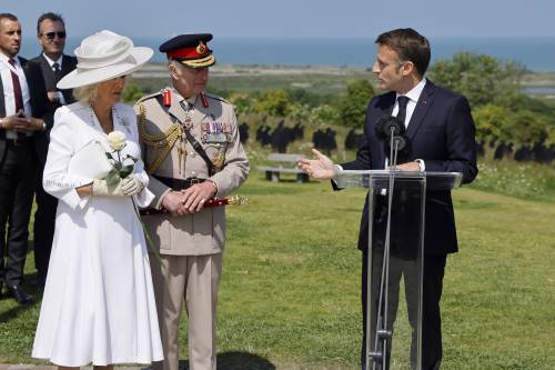 Le celebrazioni in Normandia per gli 80 anni del D-day