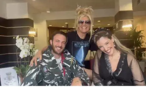 Guenda Goria e Mirco Gancitano, in piedi Maria Teresa Ruta  (Credits Michele Vanossi)