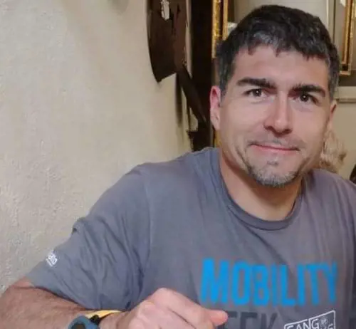 Chi è Andrea Paltrinieri, l'uomo che si è presentato in caserma col cadavere della moglie