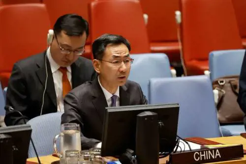 Pechino spiazza tutti: "Ucraina e Russia si trovino a metà strada per la pace"