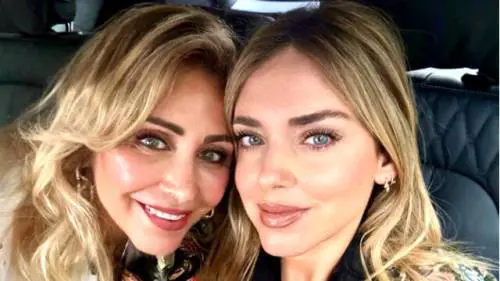 Quel retroscena sulla mamma di Chiara Ferragni. Spuntano dei cattivi rapporti con Fedez 