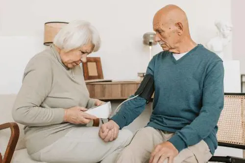 Over 60, quali sono le malattie più comuni a cui prestare attenzione