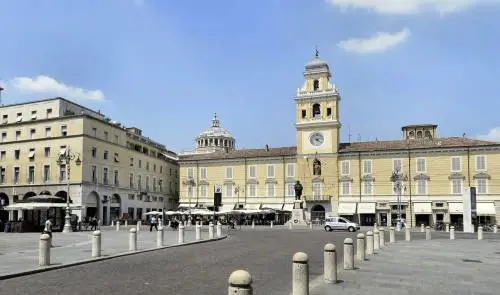 "Spesa di oltre 435 euro". Ecco quali sono le 10 città più care d'Italia