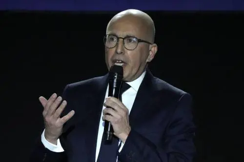 Regalo dei pm a Macron: Ciotti indagato