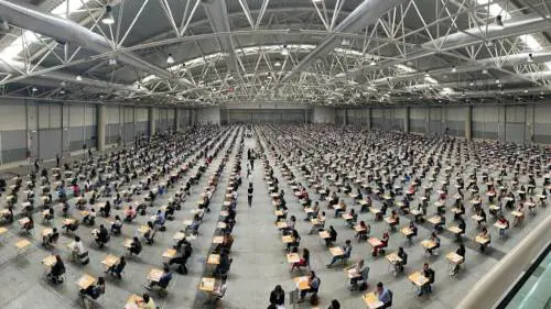 L'Inps assume a tempo indeterminato. Requisiti, prove e domanda: tutto quello che c'è da sapere